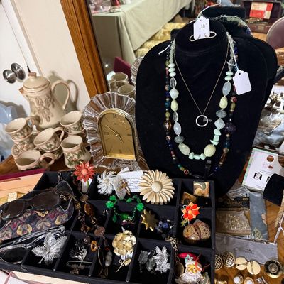 Sale Photo Thumbnail #132