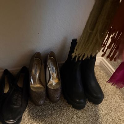Sale Photo Thumbnail #192