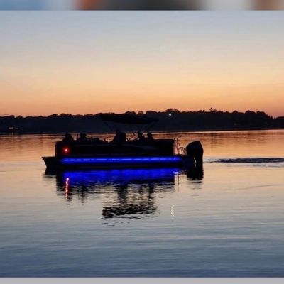 Sale Photo Thumbnail #2: 1-MUST SEE!! - 2020 Manitou Encore Pontoon - Tritoon
23’ Long!!
Comes with trailer and cover!!
VERY LOW HOURS AND MILES!!
73 Hours and 423 miles!!
Mechanical Canopy!!
KICKER Sound System!!
GARMIN Display!!
Tritoon!!
250 HP Fourstroke Suzuki Motor!!
Inte