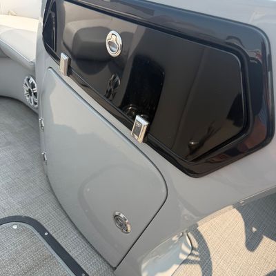 Sale Photo Thumbnail #34: 1-MUST SEE!! - 2020 Manitou Encore Pontoon - Tritoon
23’ Long!!
Comes with trailer and cover!!
VERY LOW HOURS AND MILES!!
73 Hours and 423 miles!!
Mechanical Canopy!!
KICKER Sound System!!
GARMIN Display!!
Tritoon!!
250 HP Fourstroke Suzuki Motor!!
Inte