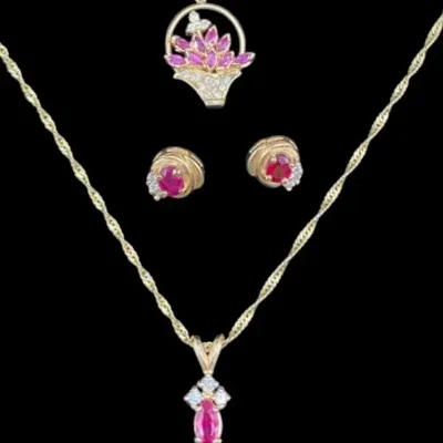 14 Karat Gold, Ruby & Diamond - Pendants, Chain And Earrings 