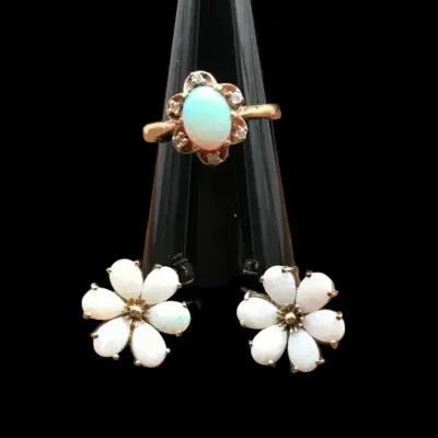 Vintage 10k Gold Opal Ring & 14k Gold Opal Earrings 
