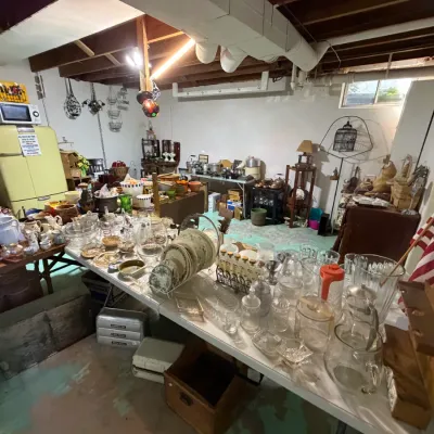 Estate sale photo