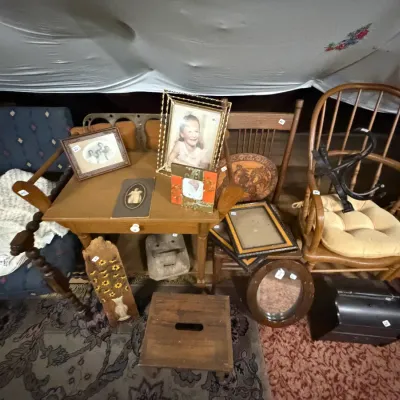 Estate sale photo