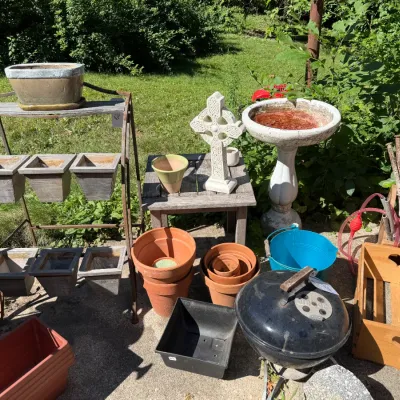 Estate sale photo