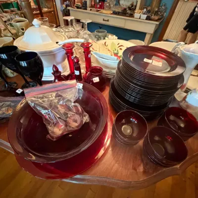 Estate sale photo