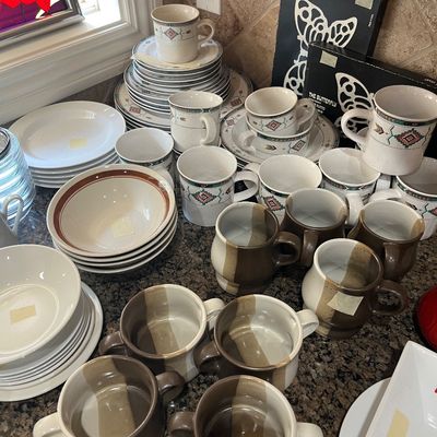 Sale Photo Thumbnail #156