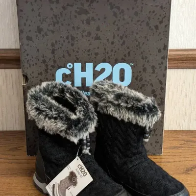 New cH2O Alpina Women's Boots