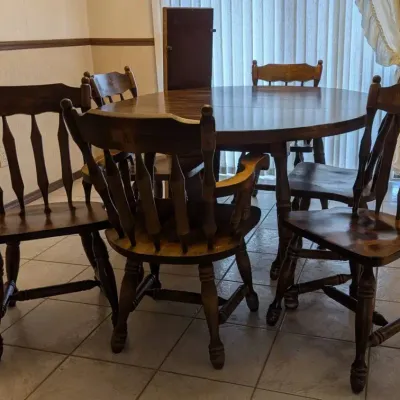 Kitchen Table and Chairs