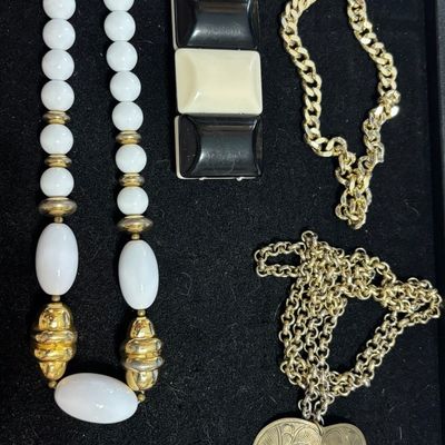 Sale Photo Thumbnail #44