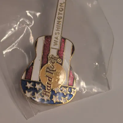 Hard Rock Cafe Pins Guitar #1