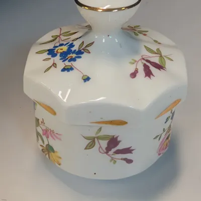 A beautiful 4-piece collection of Hammersley & Co. fine bone china, made in England.