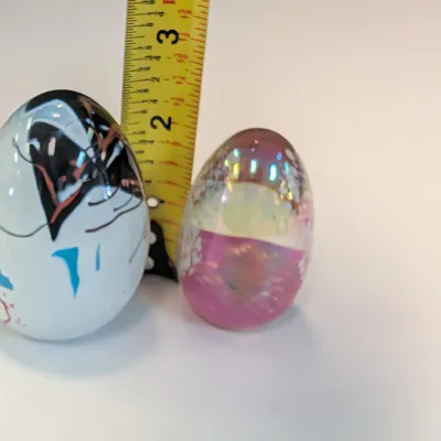 1988 Mount St. Helens Volcanic Ash Glass Egg Sculptures Signed MSH Paperweight