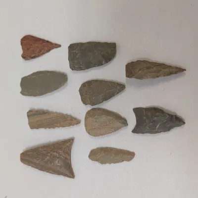 Collection of 10 Knapped Stone Projectile Points and Arrowheads #1