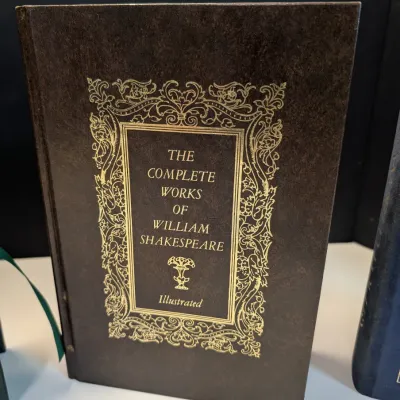 The Complete Works Of William Shakespeare Copyright 1980/1975 & Library Of World Poetry Suede Edition