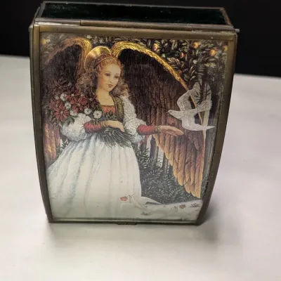 Angel & Dove Vintage Domed Cover Mirrored Bottom Green Etched Glass Jewelry Box Handcrafted