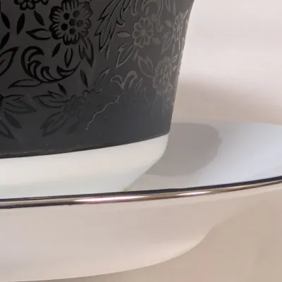 Noritake Mirano Fine China Platters and Gravy Boat Set