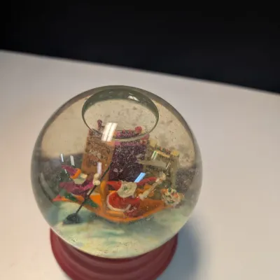 Dept 56 Snow Globe Music Works