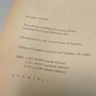 The Complete Works Of William Shakespeare Copyright 1980/1975 & Library Of World Poetry Suede Edition