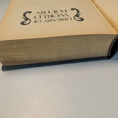 The Complete Works Of William Shakespeare Copyright 1980/1975 & Library Of World Poetry Suede Edition