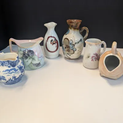 China & Pottery Bowls & Vases