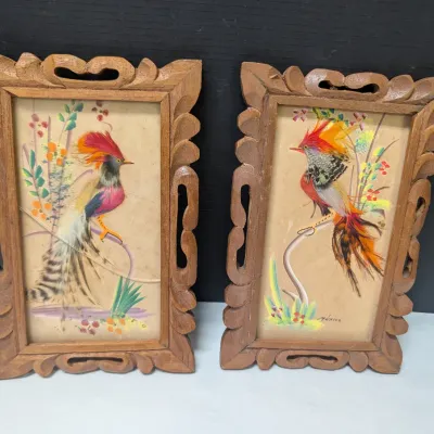 Vintage Mexican Bird Folk Art Feathercraft With Hand Carved Cedar Frame