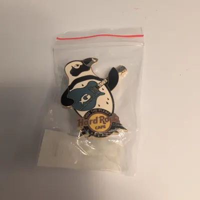 Hard Rock Cafe Pins Guitar #1