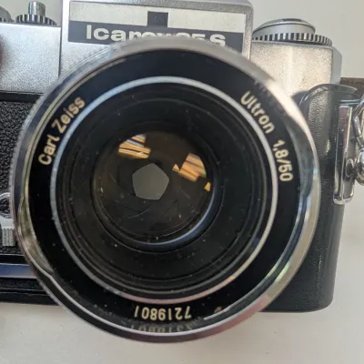 Lcarex 35S BM 35mm Camera w/ Case Untested