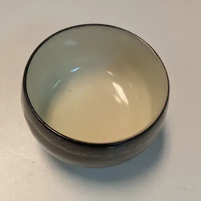 China & Pottery Bowls & Vases