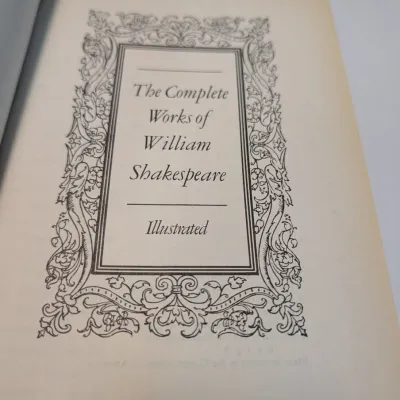 The Complete Works Of William Shakespeare Copyright 1980/1975 & Library Of World Poetry Suede Edition
