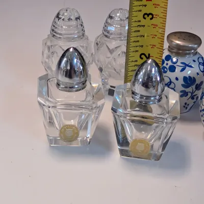 Set Of Kristallglas Handgeschliffen Cut Glass Shakers & Hand Painted Meissen Porcelain Blue Shakers