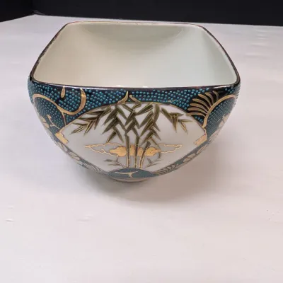 Vintage Kutani Ware Style Porcelain Bowl