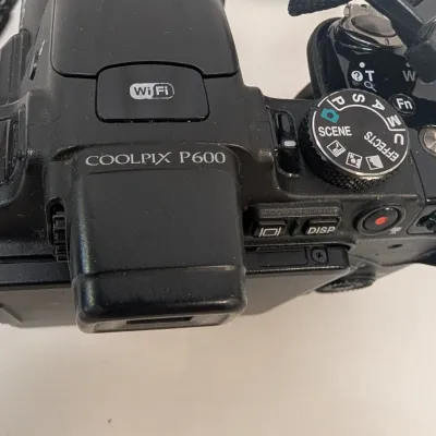 Nikon Coolpix P600 Camera w/Case Untested