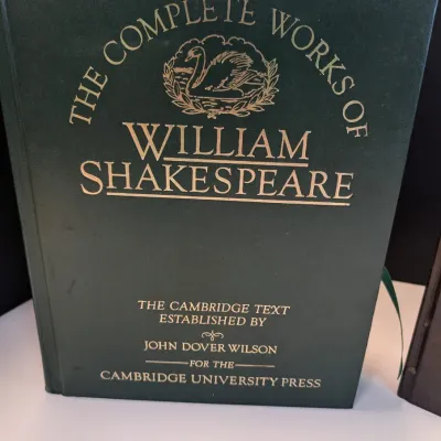 The Complete Works Of William Shakespeare Copyright 1980/1975 & Library Of World Poetry Suede Edition