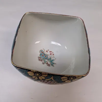 Vintage Kutani Ware Style Porcelain Bowl