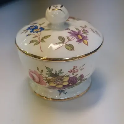 A beautiful 4-piece collection of Hammersley & Co. fine bone china, made in England.