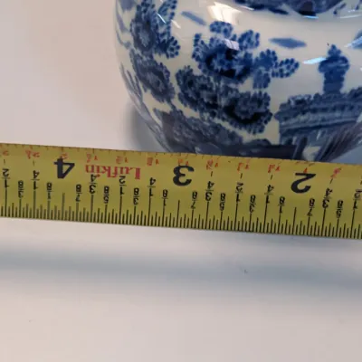 China & Pottery Bowls & Vases