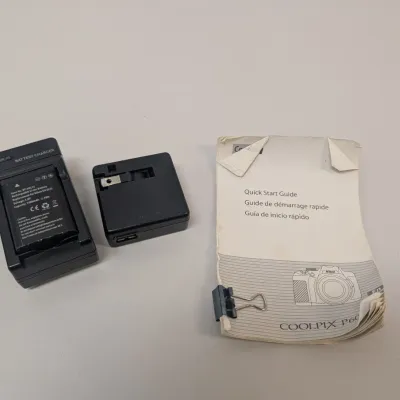Nikon Coolpix P600 Camera w/Case Untested