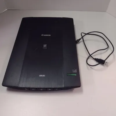 Canon Scanner- Lide 220- Item is Untested