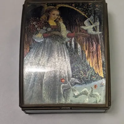 Angel & Dove Vintage Domed Cover Mirrored Bottom Green Etched Glass Jewelry Box Handcrafted
