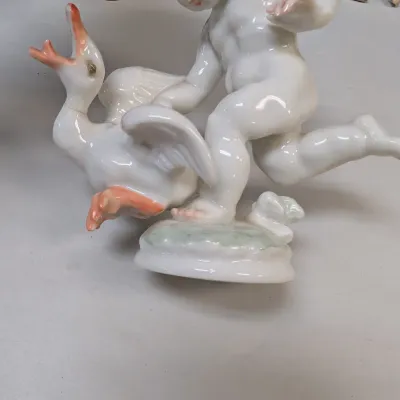 Glass & Porcelain Items (All The Pieces Have A Chip Or Crack)