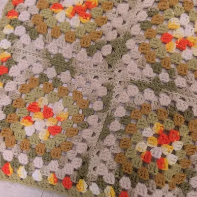 4 Colorful Throw Blankets