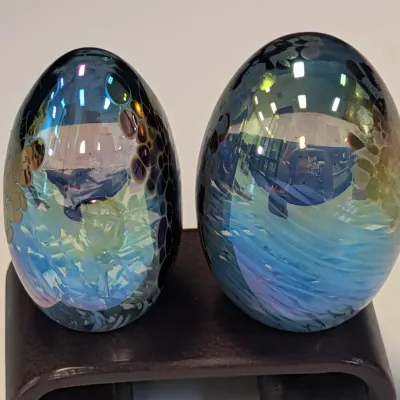 1984 Mount St. Helens Volcanic Ash Glass Egg Sculpture Signed MSH Paperweights