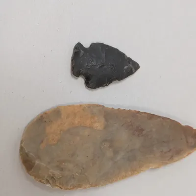 2 Knapped Stone Projectile Points / Blades - Big Sandy Scraper #3