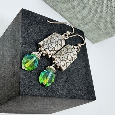 LOT 326: Costume Jewelry Collection with Pretty Bright Gemstones