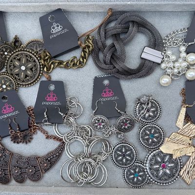 Sale Photo Thumbnail #203