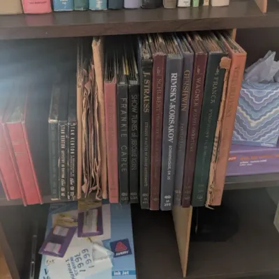 Estate sale photo