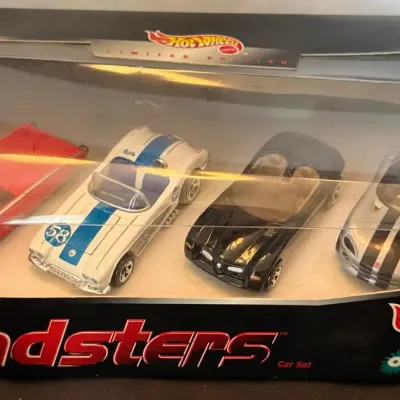 Hot Wheels Limited Edition Super Roadsters 4-Car Gift Set – Ames Exclusive #23303