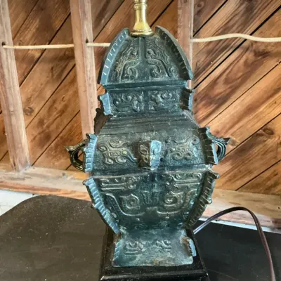Asian Pagoda Theme Metal Lamp