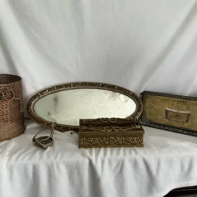 Brass & Gold Tone Bathroom Items